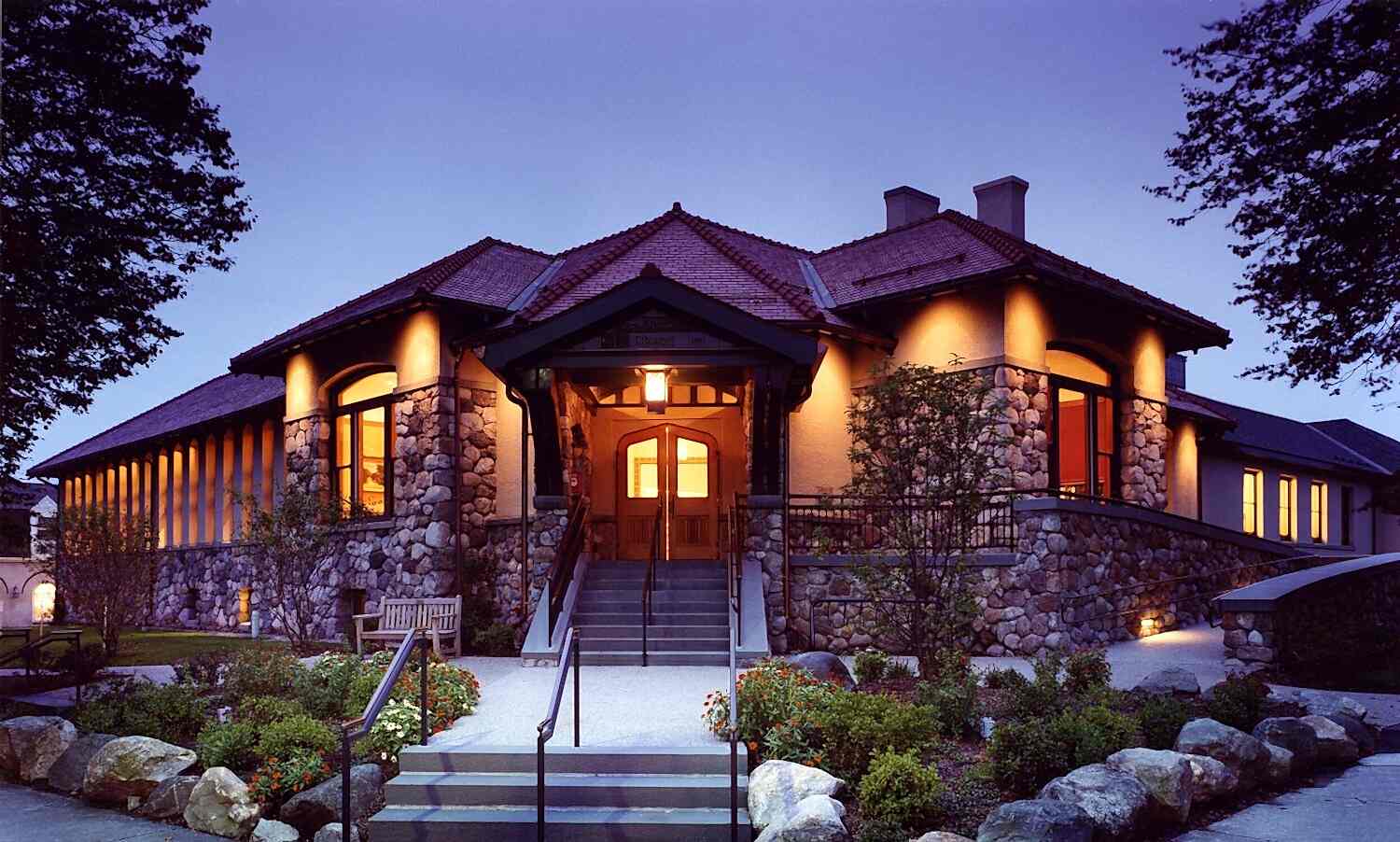 Halloween Weekend Near Boston: Where to Stay When Salem Is Full